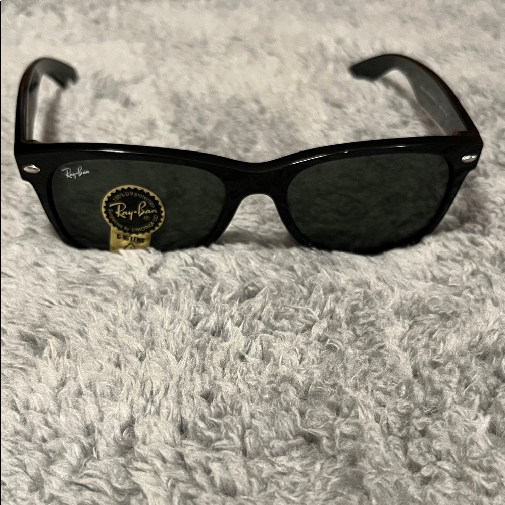 Ray-Ban Classic Black Sunglasses New Wayfarer RB 2132 901L 55 18 145 3N G15 Lens